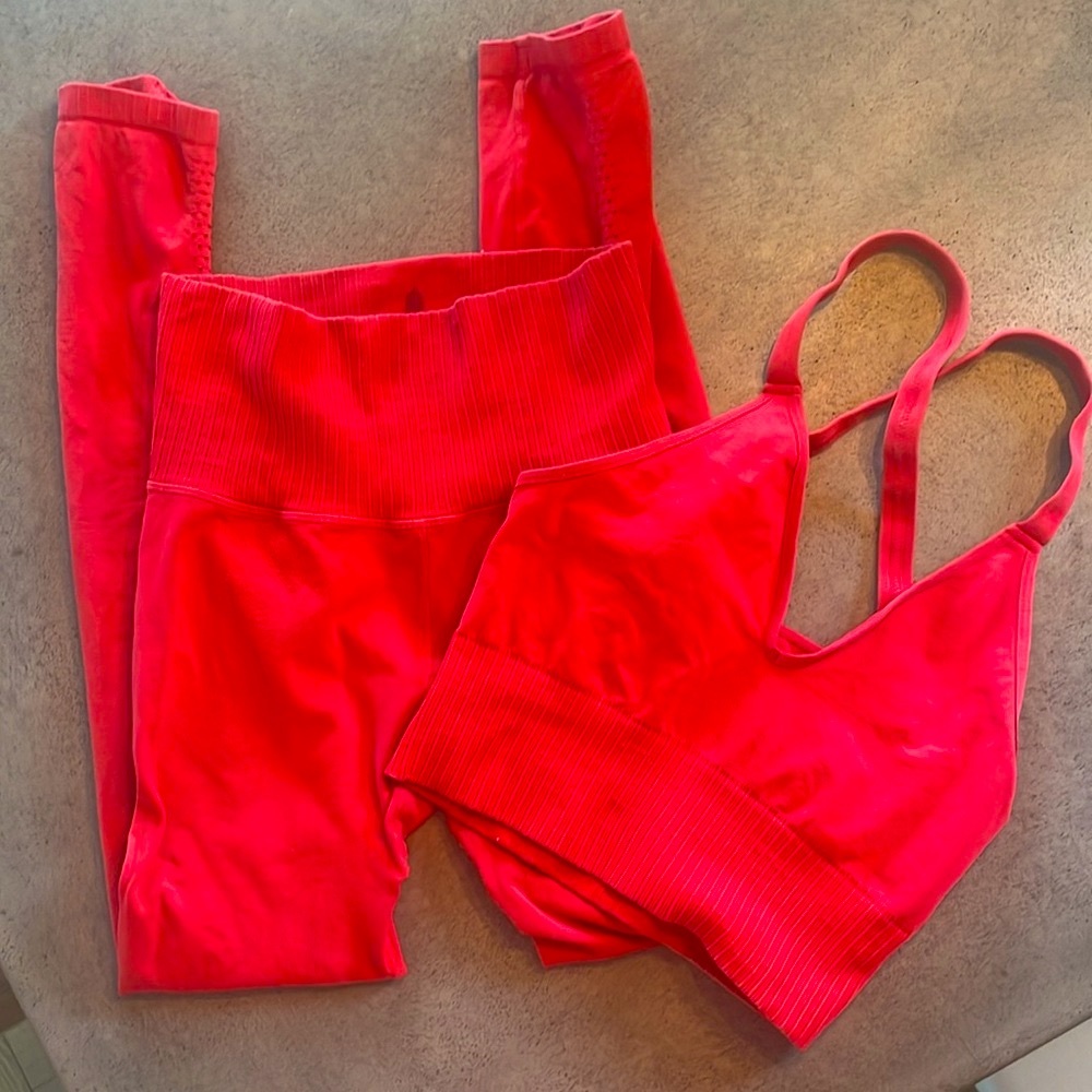 FP Movement Good Karma Set in Red Apple (XS/S)